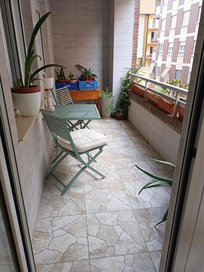 Private Room In A Shared Flat In Castellon カステリョン・デ・ラ・プラナ エクステリア 写真
