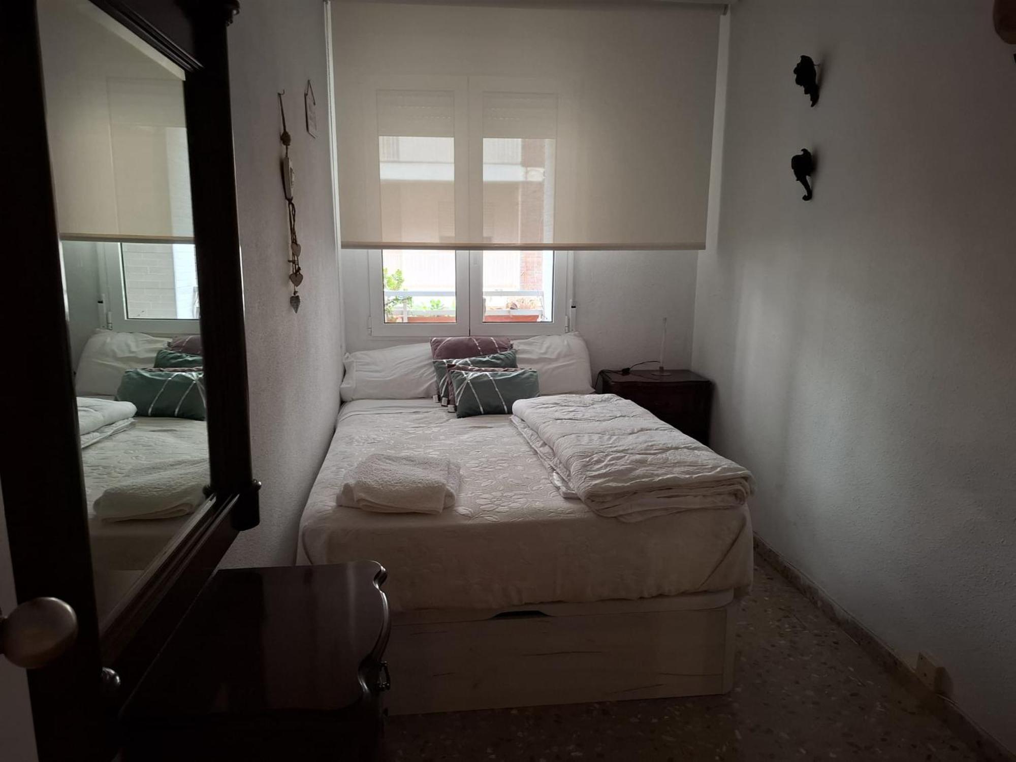Private Room In A Shared Flat In Castellon カステリョン・デ・ラ・プラナ エクステリア 写真